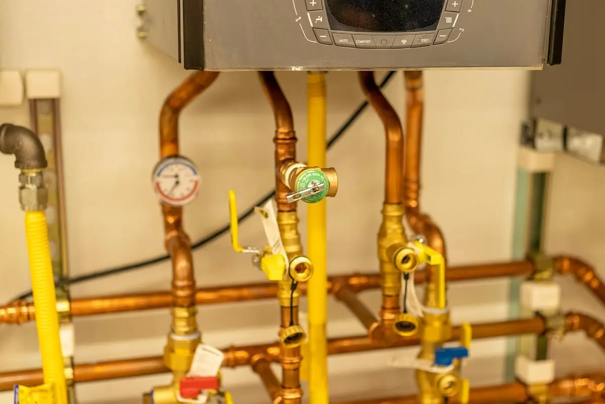 Licensed technician providing Sewer Cleanout for a homeowner in Progreso